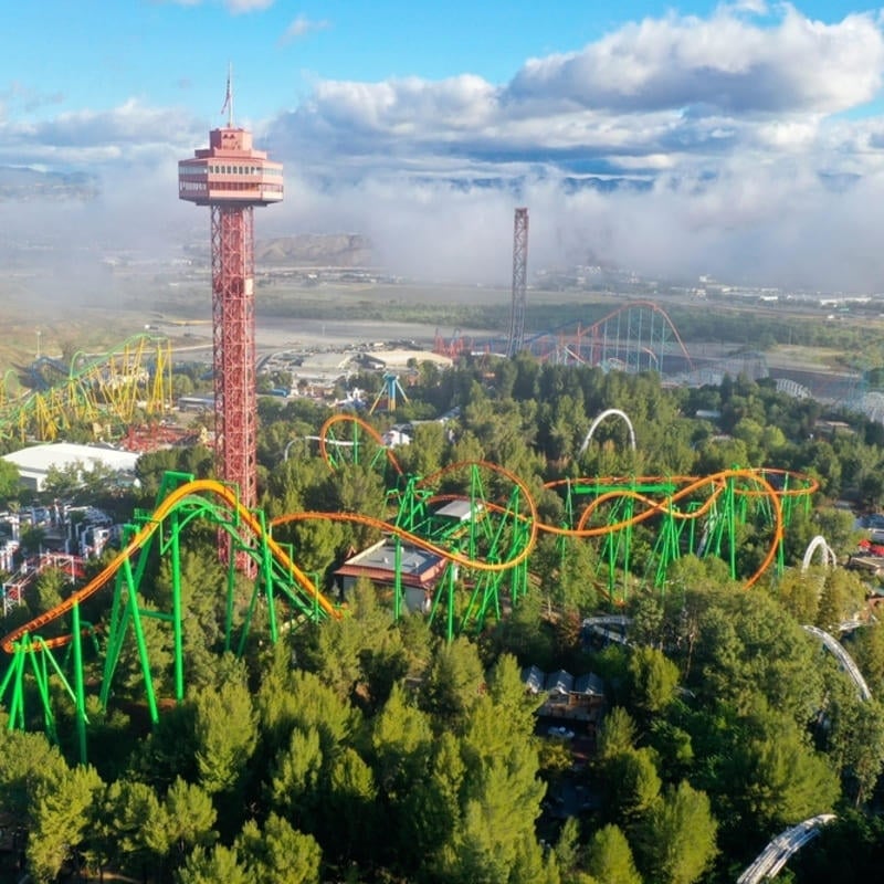 Knott's Berry Farm Vs Six Flags Magic Mountain L.A. Go City®